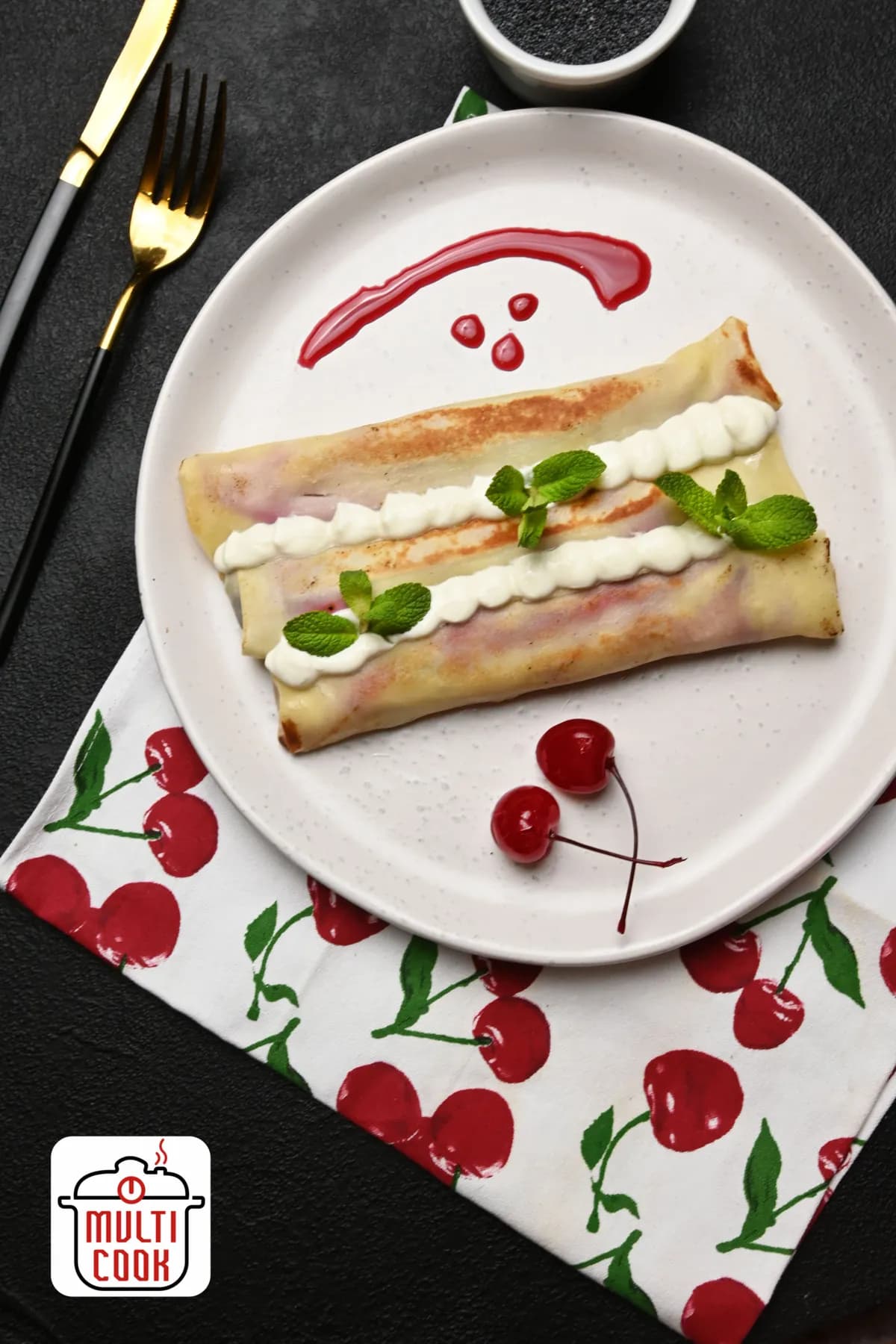 Poppy seeds and cherry crepes