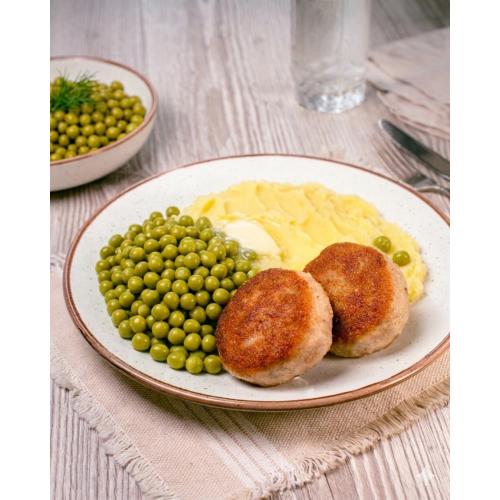 Chicken & Pork Cutlets with Creamy Mashed Potatoes & Green Peas